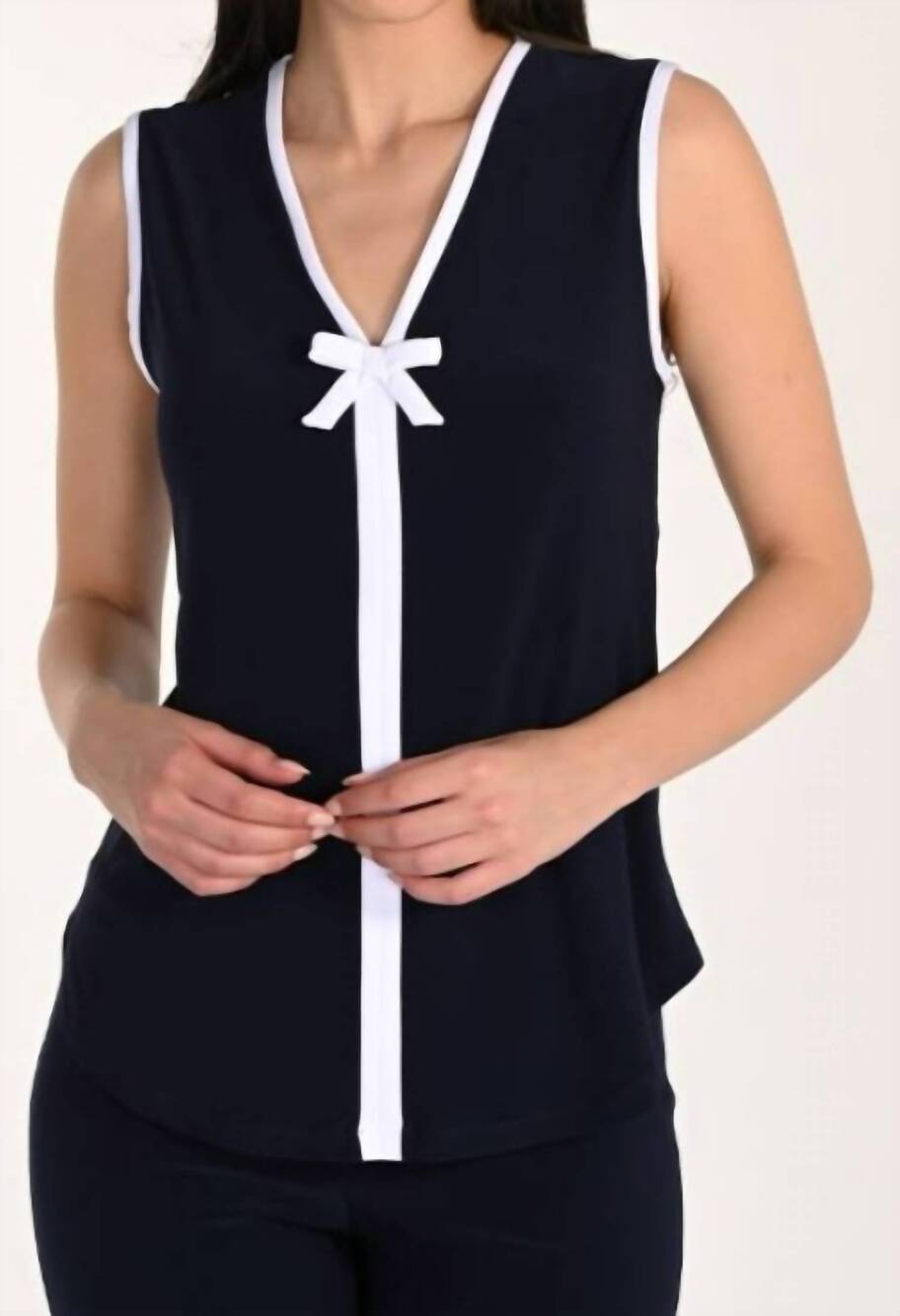 NEW FRANK LYMAN sleeveless top with bow detail in black/white